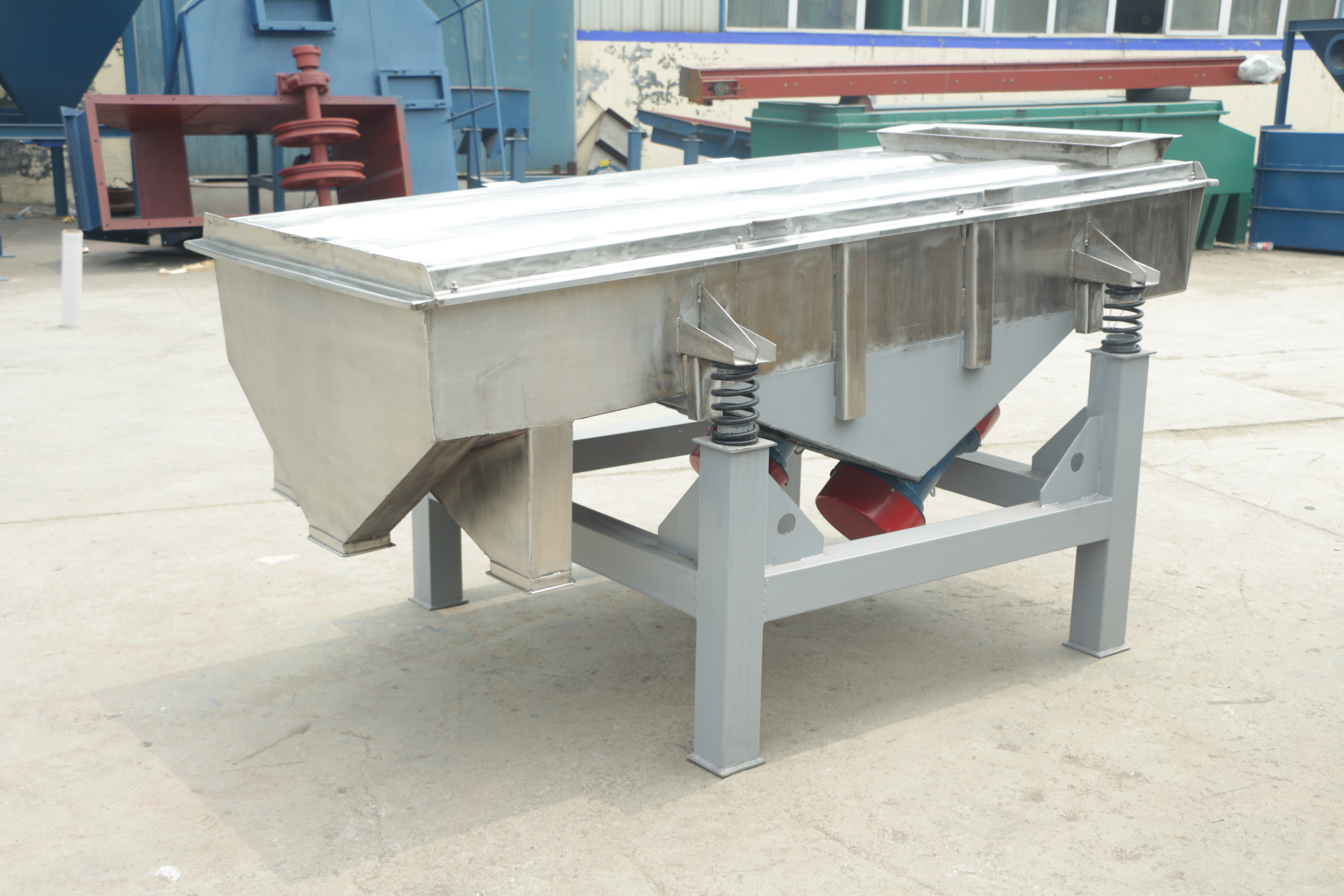 1025稻糠直線篩在行業(yè)上有哪些特點？